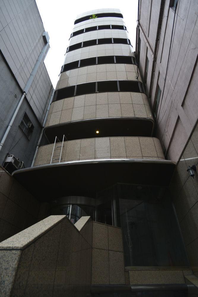 B&S Eco Cube Shinsaibashi Hotel Osaka Exterior photo