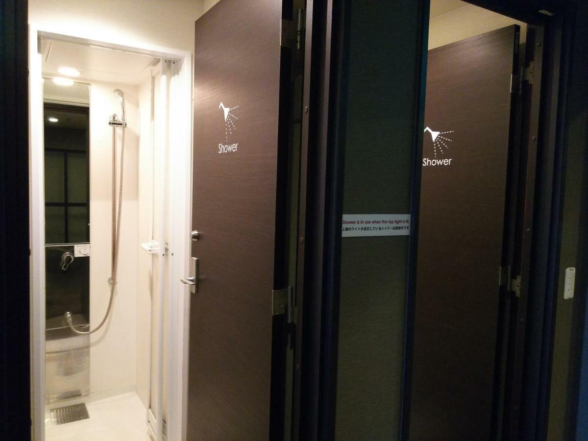 B&S Eco Cube Shinsaibashi Hotel Osaka Room photo